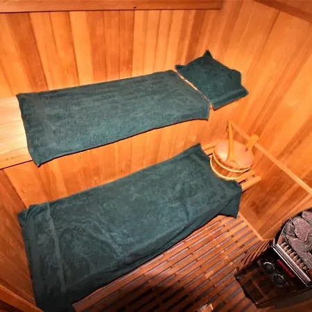 公寓 The Jungle : Tiny House & *